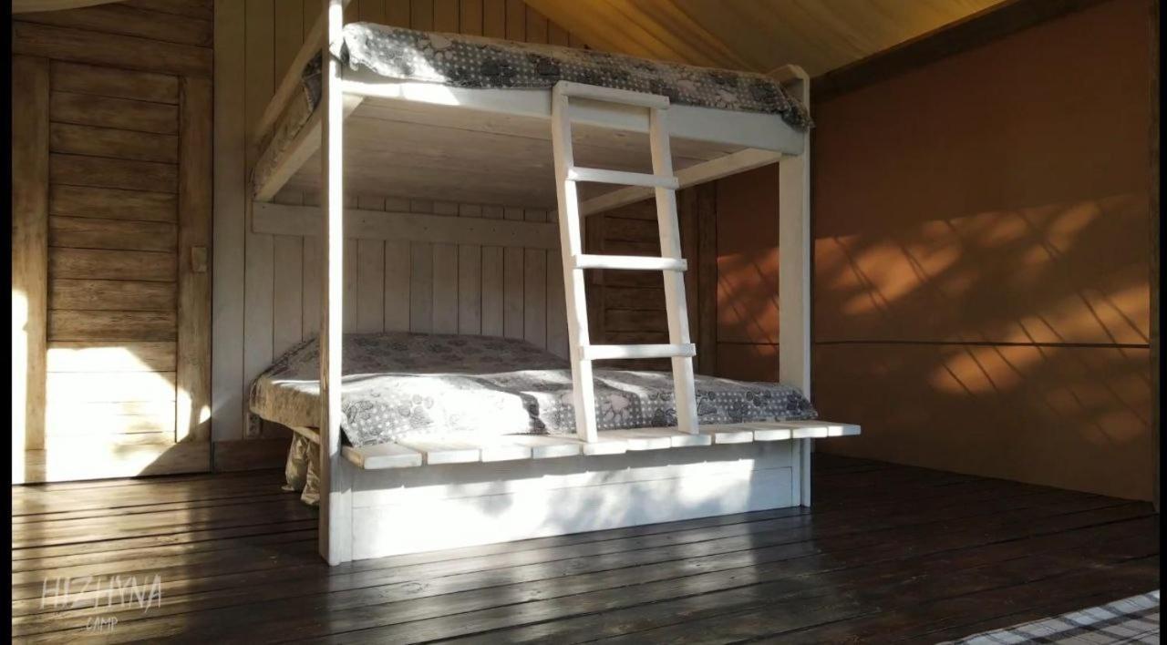 Aж у небі Holiday home