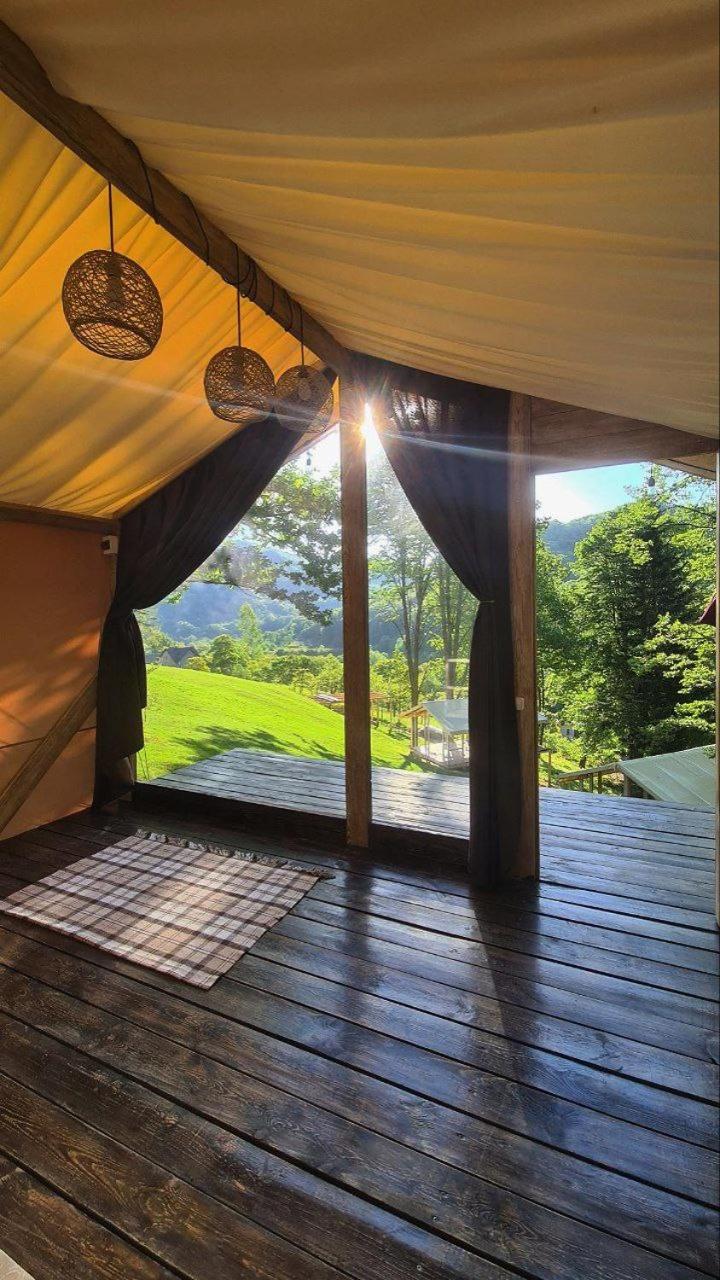 Aж у небі Holiday home