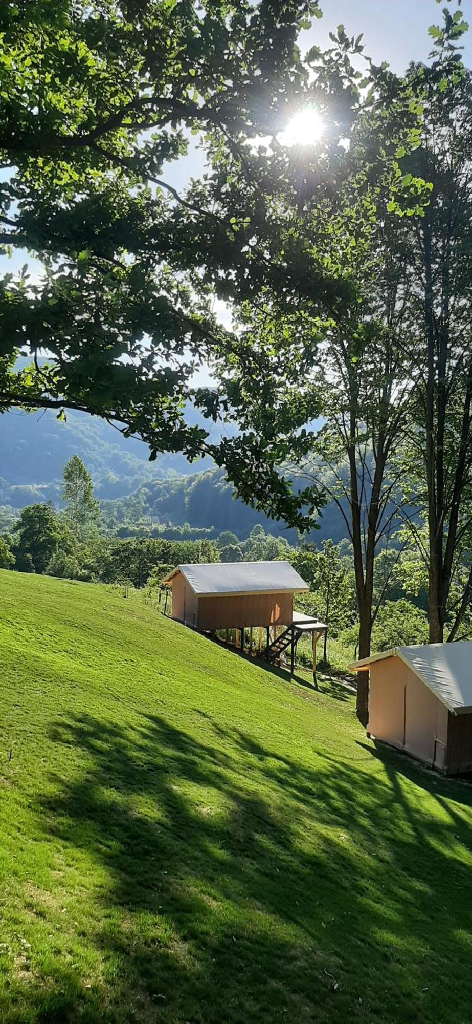 Holiday home Aж у небі